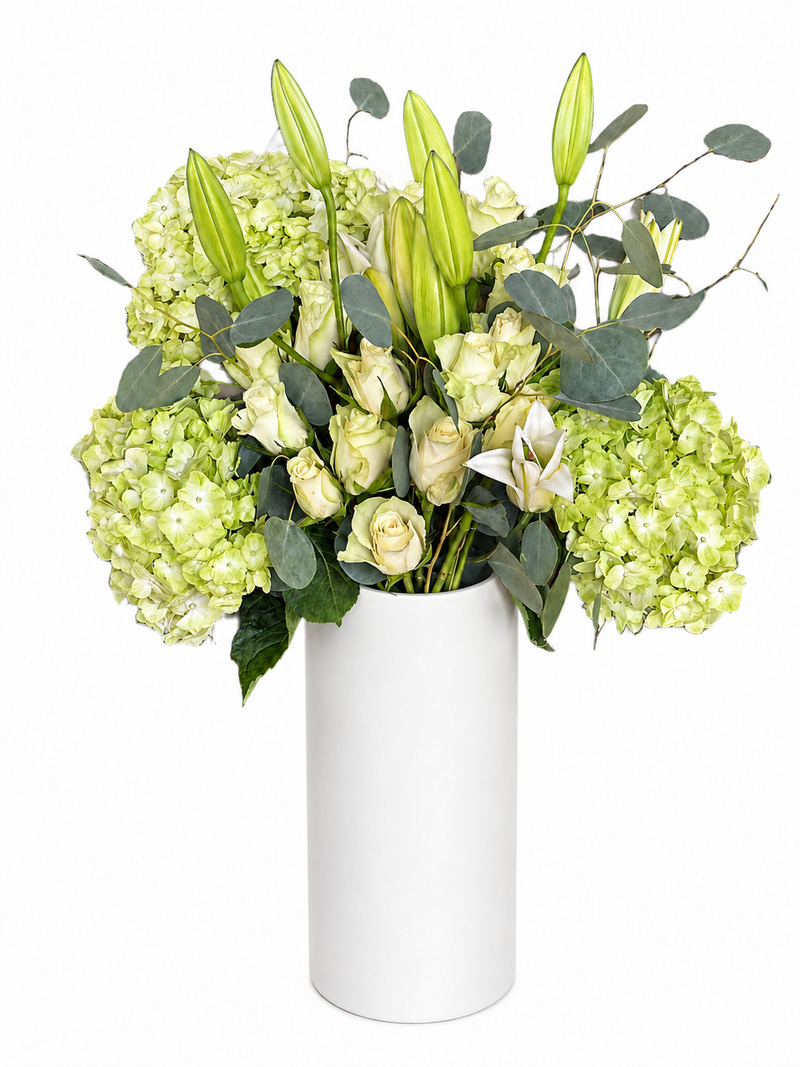 Tribeca Blanc Garden – Deluxe Arrangement
