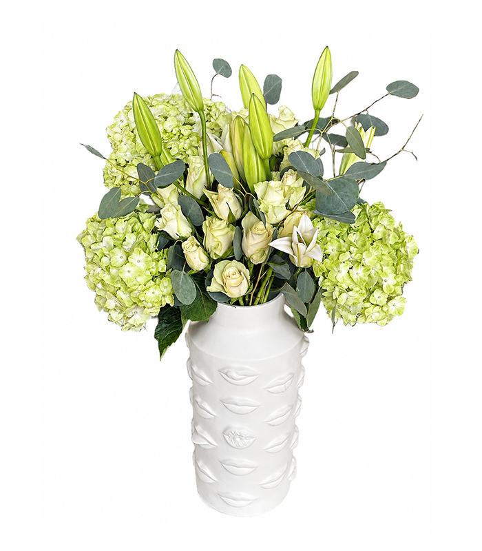Tribeca Blanc Garden – Deluxe Arrangement